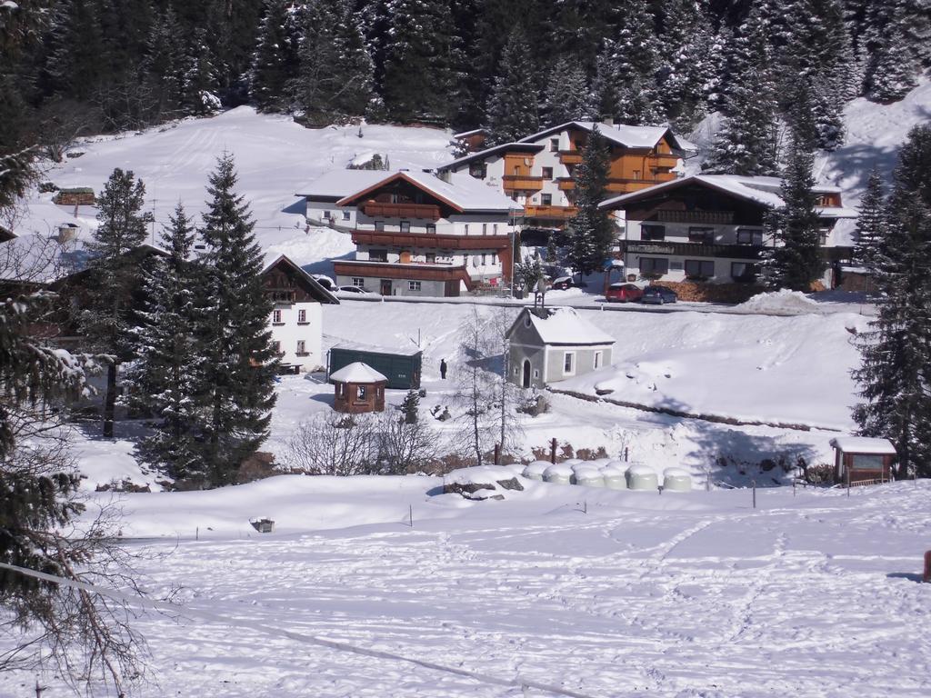 ホテル Haus Waldheim ザンクト・レオンハルト・イム・ピッツタール エクステリア 写真
